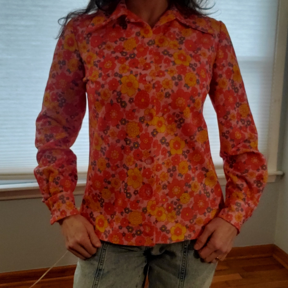 3/$25 "1970's Vintage" floral button up sz sm - Picture 13 of 13